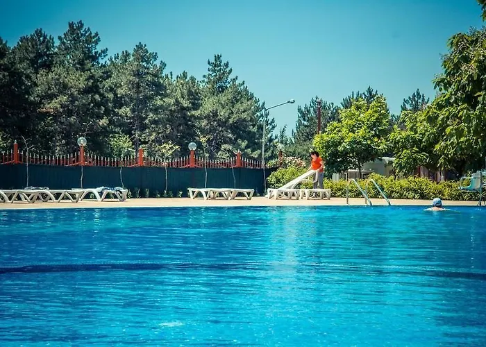 Green Fort * Σάνι Μπιτς