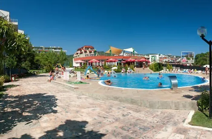 Green Fort * Slăntjev Brjag