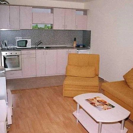 Green Fort * Słoneczny Brzeg